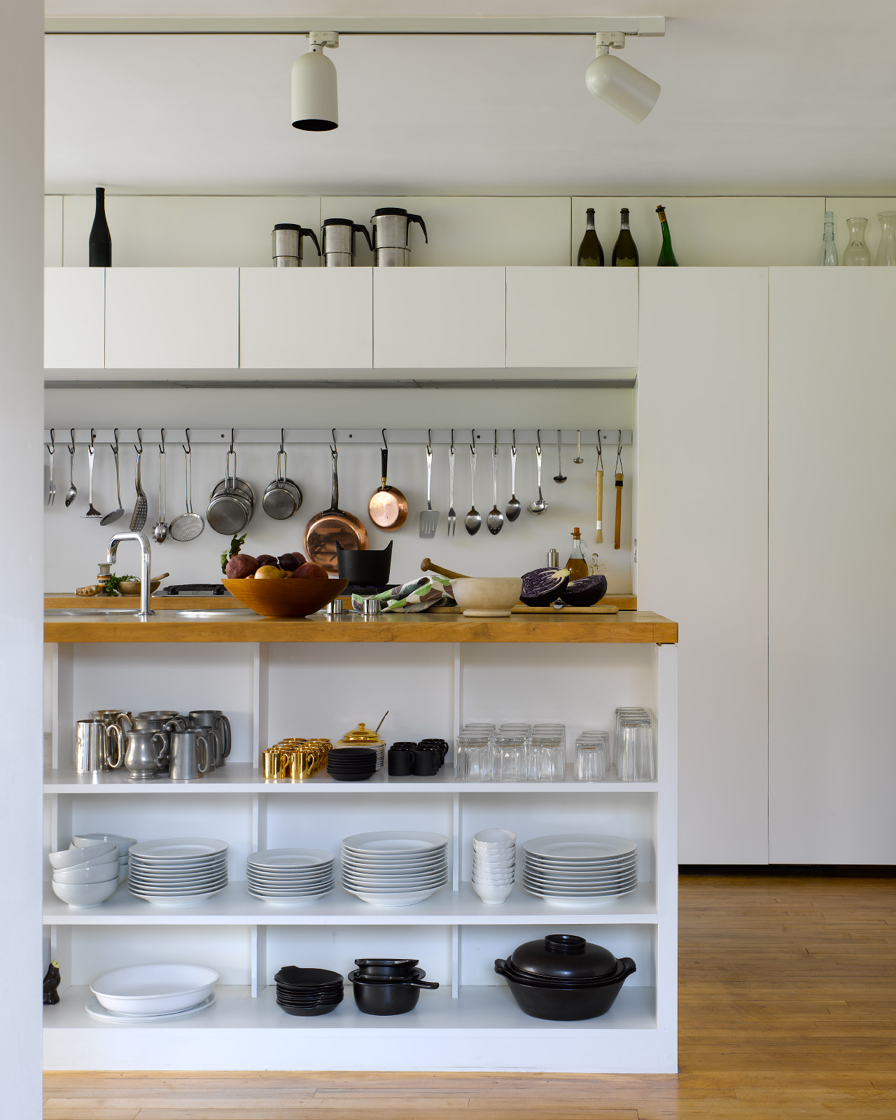 Pierre D'Avoine's kitchen design with VOLA 590 tap